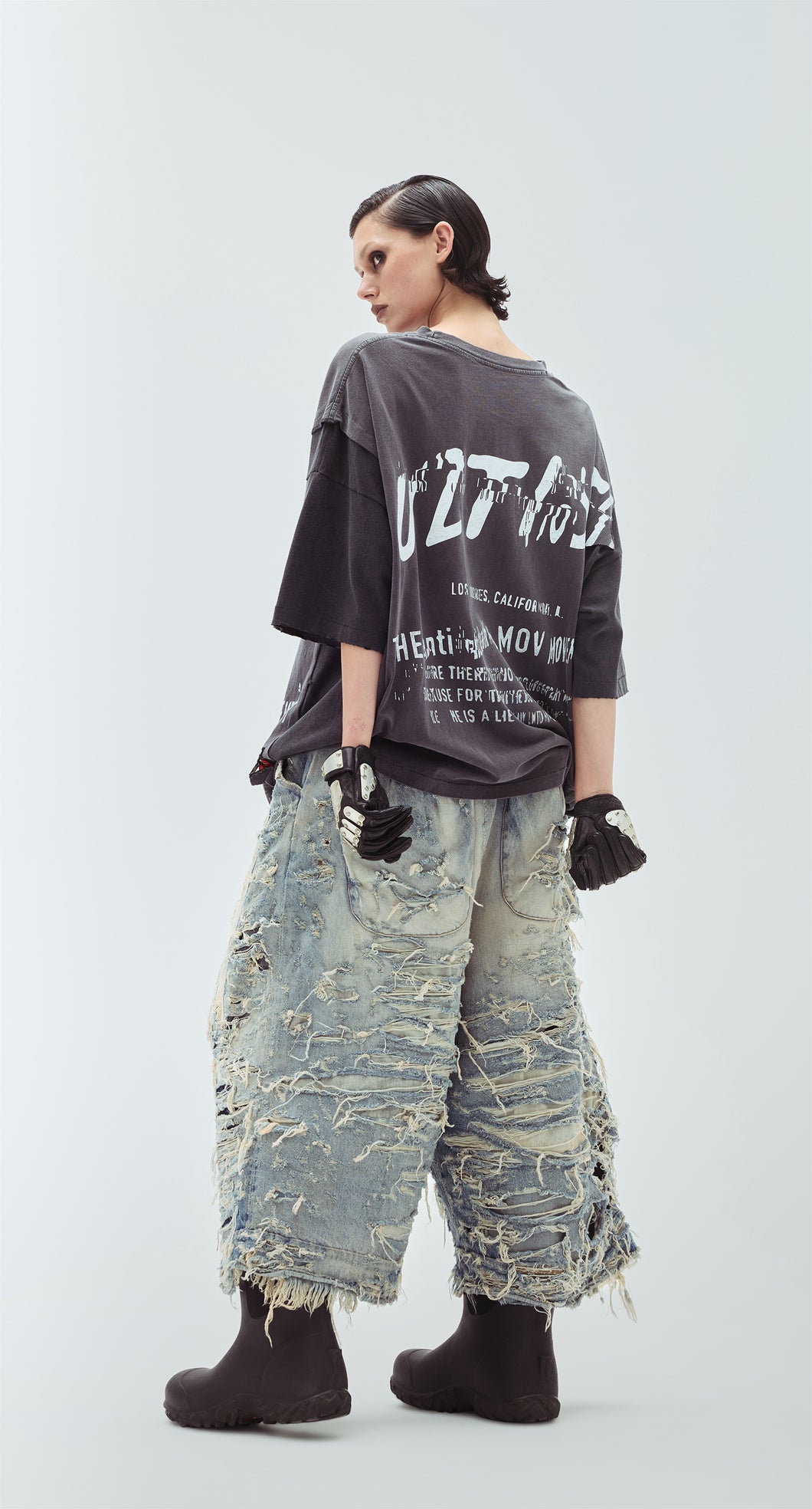 Moda Apocrypha Quad Tee - Image 2