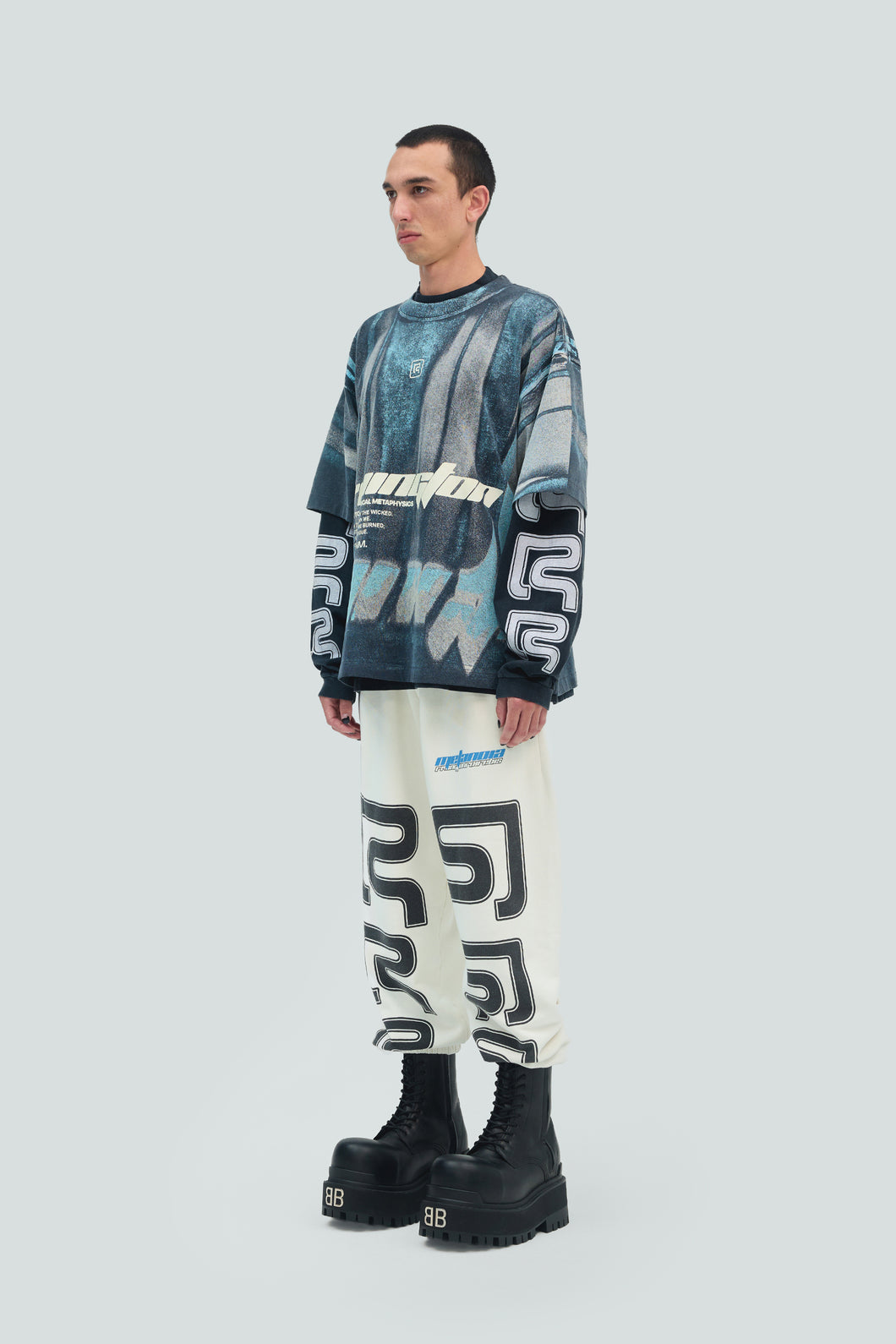 R Sweat - Image 3