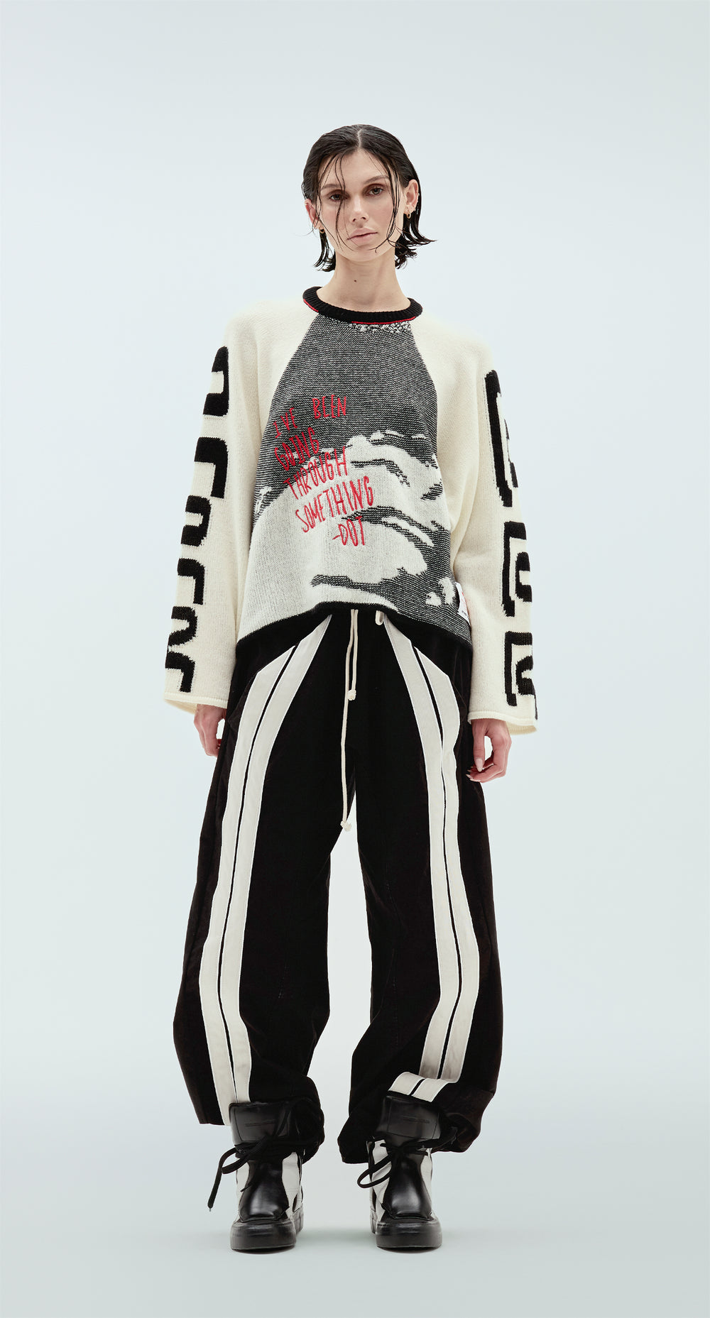 Dot Pull Over