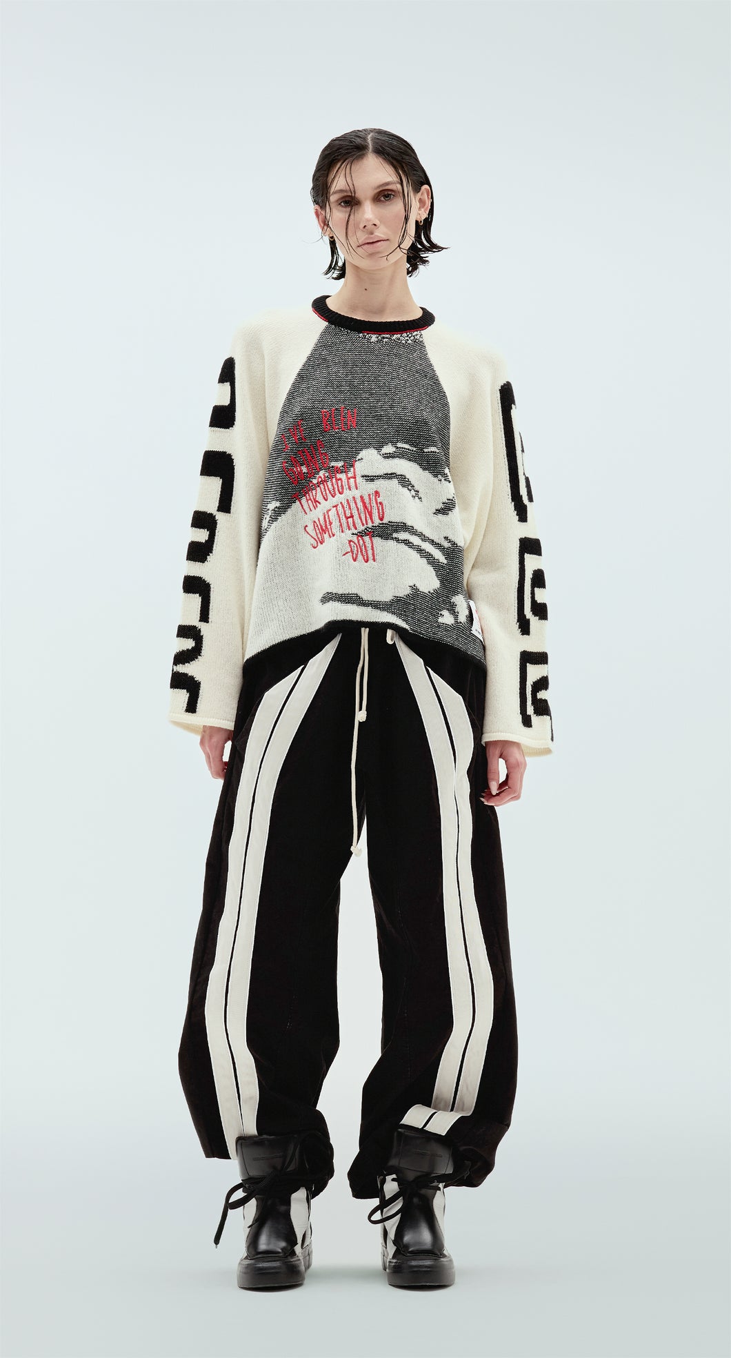 Dot Pull Over - Image 1
